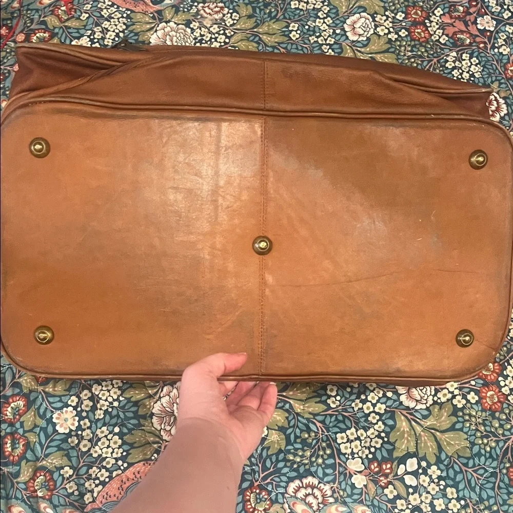 Vintage Boulder Ridge Tan Leather Duffel Bag